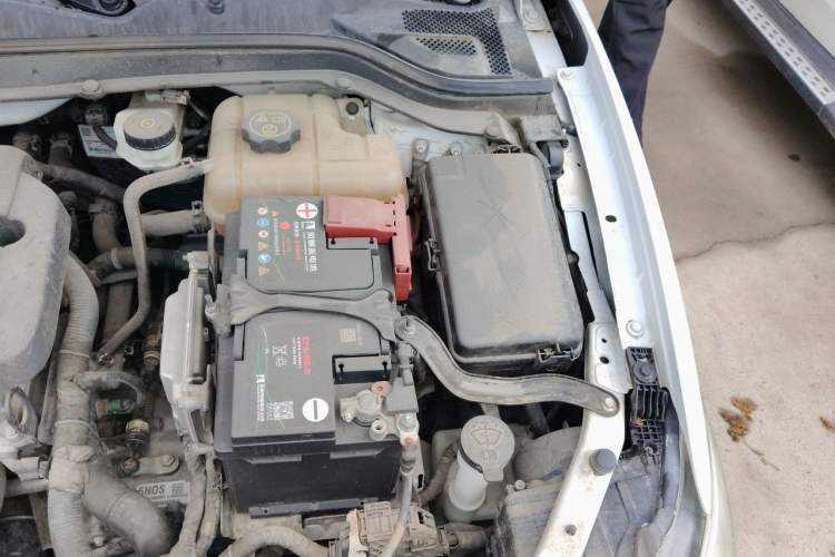 Used Buick GT 2016 15N Automatic Elite Edition Engine Bay Left