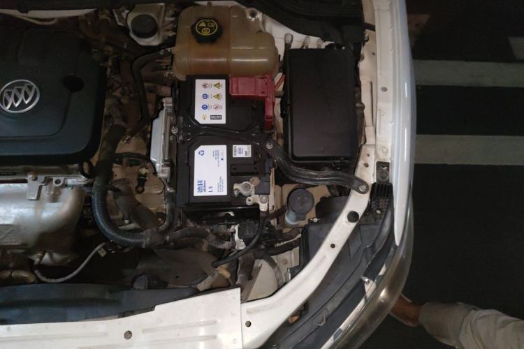 Used Buick GT 2016 15N Automatic Elite Edition Engine Bay Left