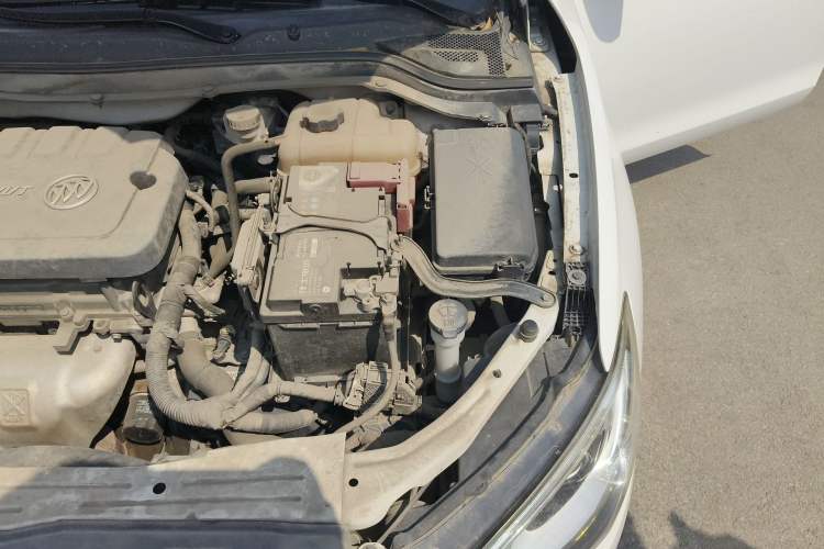 Used Buick GT 2016 15N Automatic Elite Edition Engine Bay Left