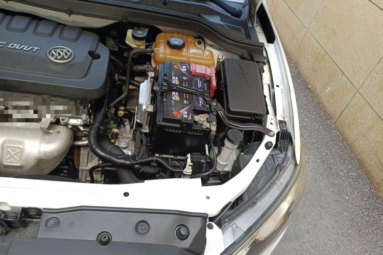 Used Buick GT 2016 15N Automatic Luxury Edition Engine Bay Left