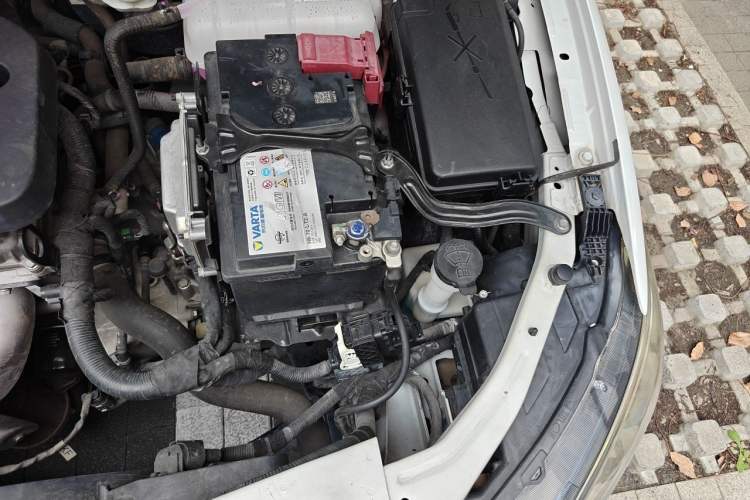 Used Buick GT 2016 15N Manual Entry-Level Trim Engine Bay Left