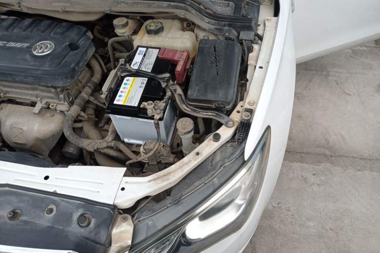 Used Buick GT 2016 15N Automatic Elite Edition Engine Bay Left