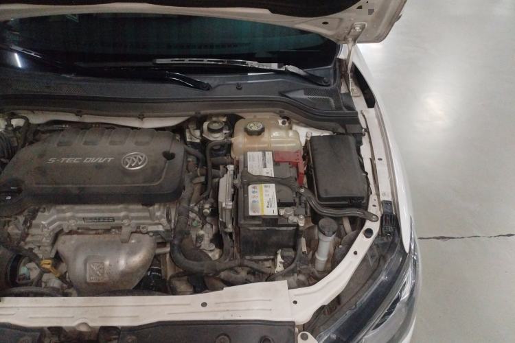 Used Buick GT 2016 15N Automatic Elite Edition Engine Bay Left