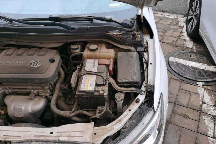Used Buick GT 2016 15N Automatic Entry-Level Trim Engine Bay Left