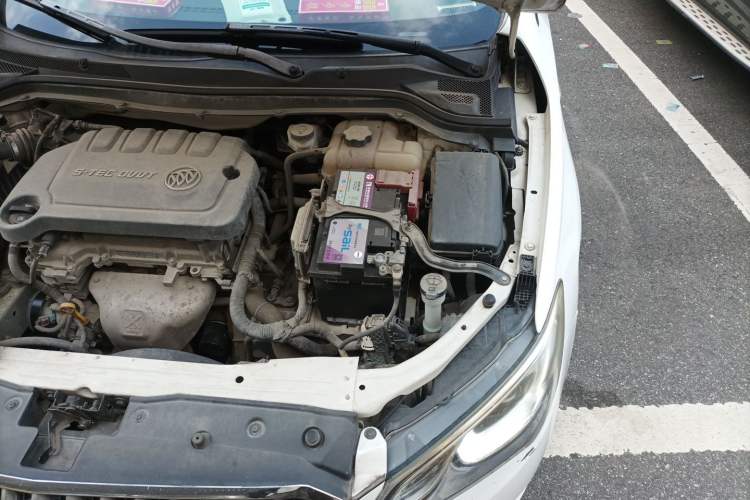 Used Buick GT 2016 15N Automatic Elite Edition Engine Bay Left