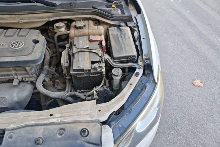 Used Buick GT 2016 15N Automatic Elite Edition Engine Bay Left