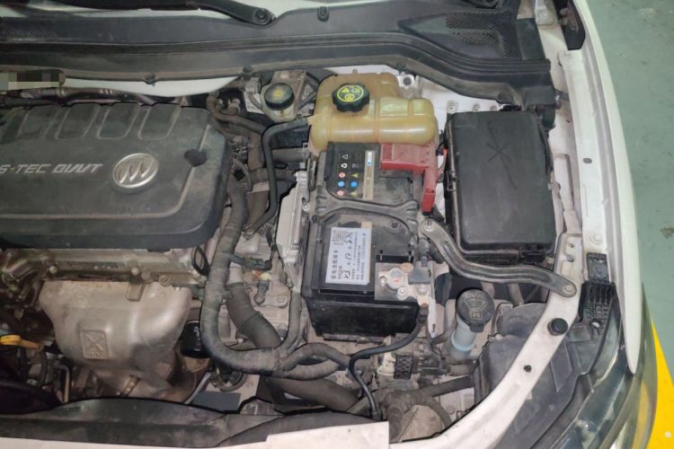 Used Buick GT 2016 15N Automatic Luxury Edition Engine Bay Left