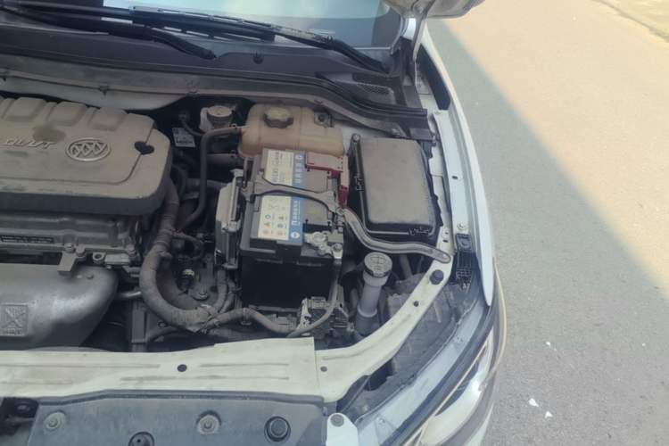 Used Buick GT 2016 15N Automatic Luxury Edition Engine Bay Left