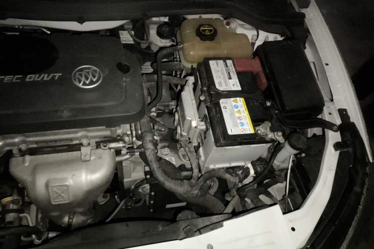 Used Buick GT 2016 15N Automatic Elite Edition Engine Bay Left