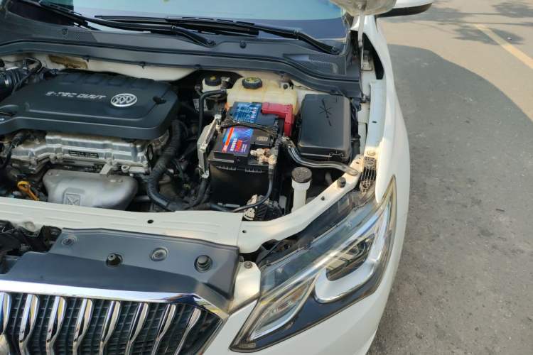 Used Buick GT 2016 15N Automatic Elite Edition Engine Bay Left