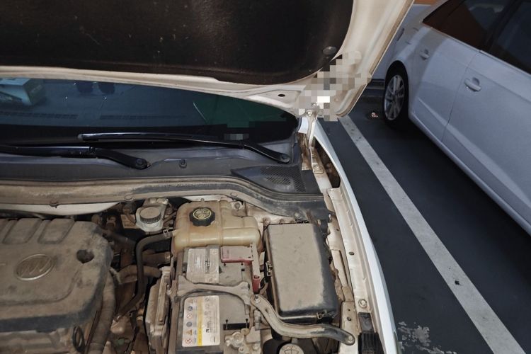 Used Buick GT 2016 15N Automatic Entry-Level Trim Engine Bay Left