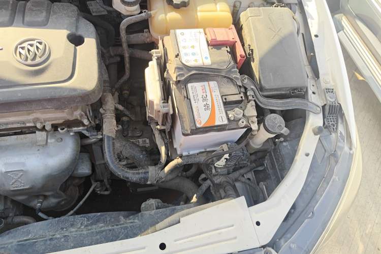 Used Buick GT 2016 15N Automatic Elite Edition Engine Bay Left