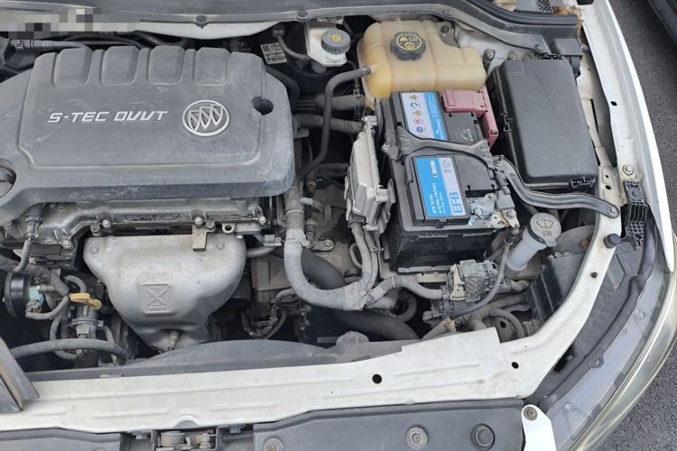 Used Buick GT 2016 15N Automatic Elite Edition Engine Bay Left