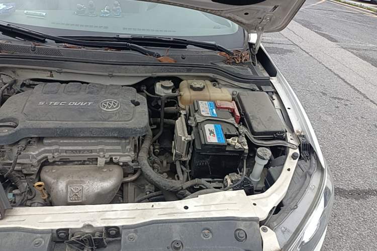Used Buick GT 2016 15N Automatic Elite Edition Engine Bay Left