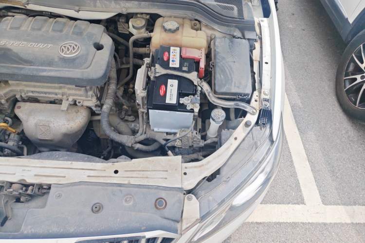 Used Buick GT 2016 15N Automatic Elite Edition Engine Bay Left
