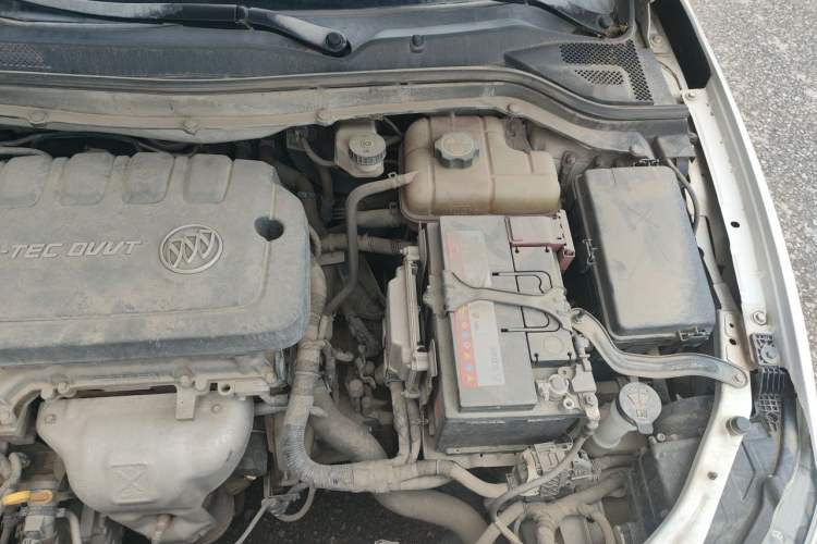 Used Buick GT 2016 15N Manual Entry-Level Trim Engine Bay Left