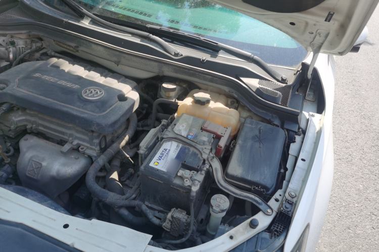 Used Buick GT 2016 15N Automatic Luxury Edition Engine Bay Left