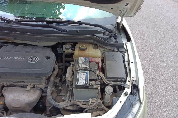 Used Buick GT 2016 15N Automatic Elite Edition Engine Bay Left