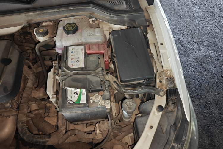 Used Buick GT 2016 15N Automatic Elite Edition Engine Bay Left