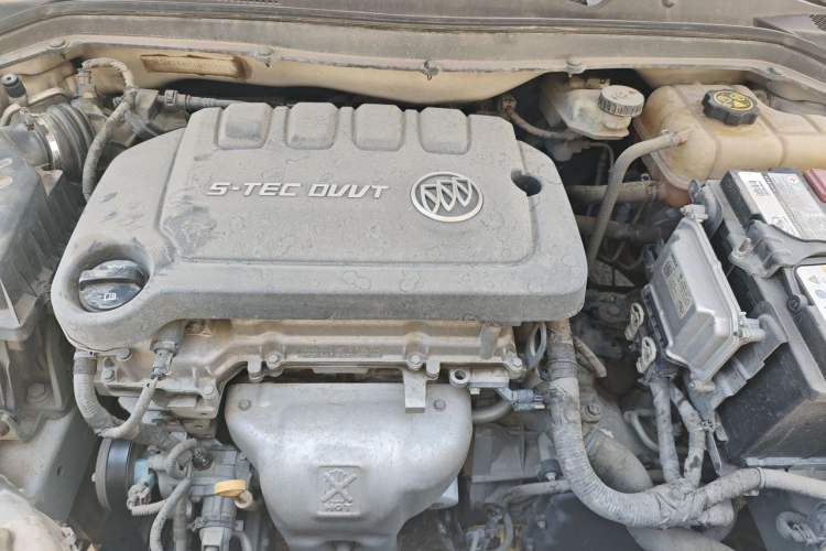 Used Buick GT 2016 15N Automatic Elite Edition Engine Bay