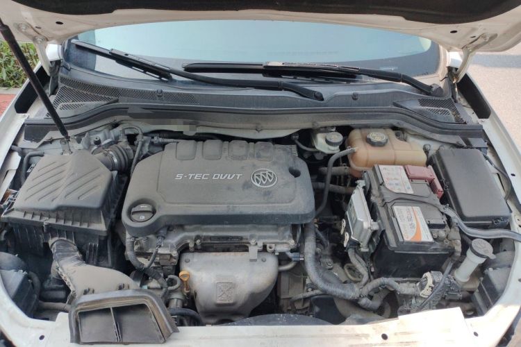 Used Buick GT 2016 15N Automatic Entry-Level Trim Engine Bay
