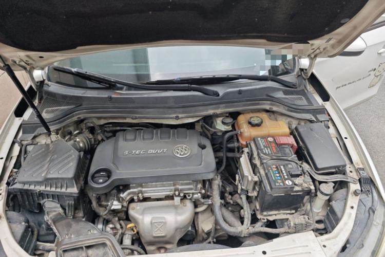 Used Buick GT 2016 15N Manual Elite Edition Engine Bay