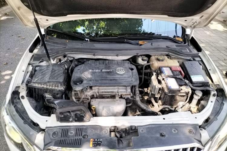 Used Buick GT 2016 15N Automatic Luxury Edition Engine Bay