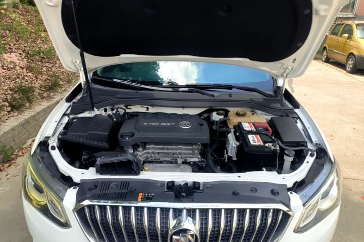 Used Buick GT 2016 15N Automatic Elite Edition Engine Bay