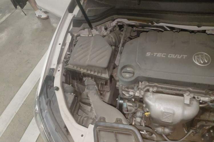 Used Buick GT 2016 15N Automatic Elite Edition Engine Bay Right