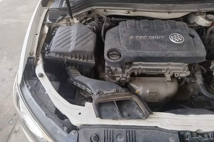 Used Buick GT 2016 15N Automatic Elite Edition Engine Bay Right