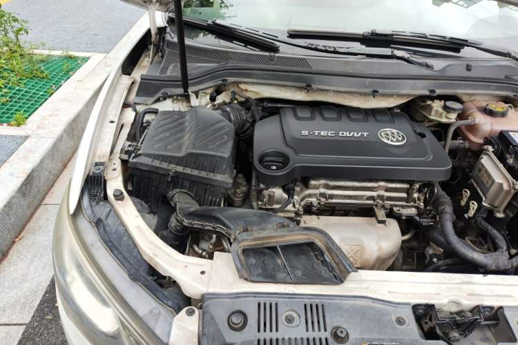 Used Buick GT 2016 15N Automatic Elite Edition Engine Bay Right