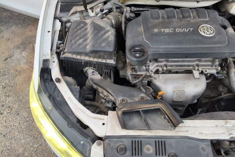 Used Buick GT 2016 15N Automatic Elite Edition Engine Bay Right