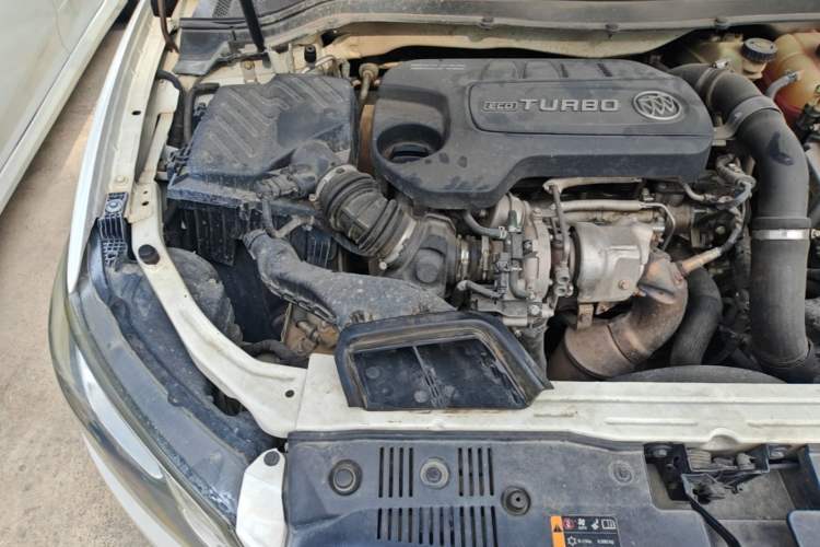 Used Buick GT 2016 18T Dual-Clutch Luxury Model Engine Bay Right