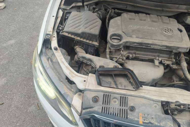 Used Buick GT 2016 15N Automatic Entry-Level Trim Engine Bay Right