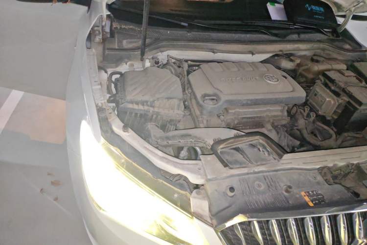 Used Buick GT 2016 15N Automatic Elite Edition Engine Bay Right