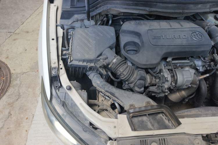 Used Buick GT 2016 18T Dual-Clutch Elite Model Engine Bay Right