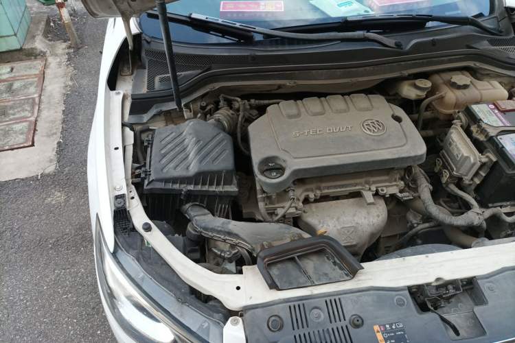 Used Buick GT 2016 15N Automatic Elite Edition Engine Bay Right