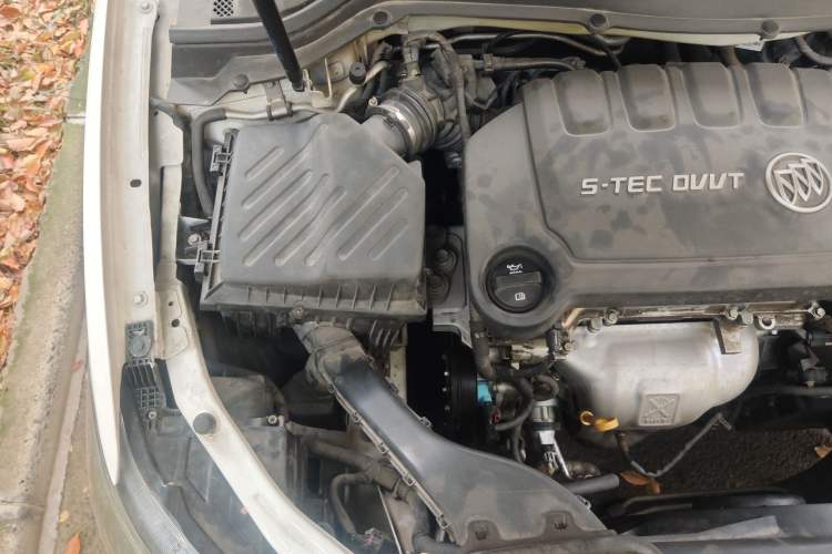 Used Buick GT 2016 15N Automatic Elite Edition Engine Bay Right