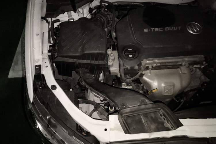 Used Buick GT 2016 15N Automatic Elite Edition Engine Bay Right