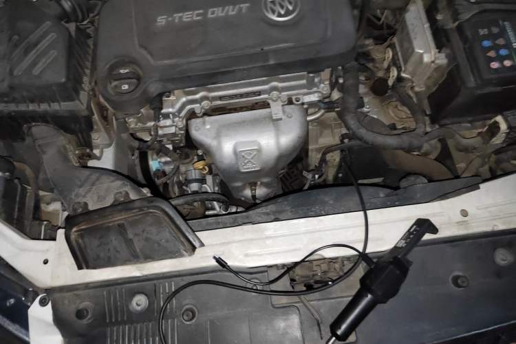 Used Buick GT 2016 15N Automatic Elite Edition Engine Bay Right