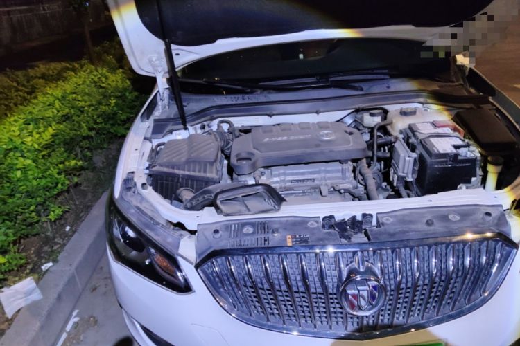 Used Buick GT 2016 15N Automatic Luxury Edition Engine Bay Right