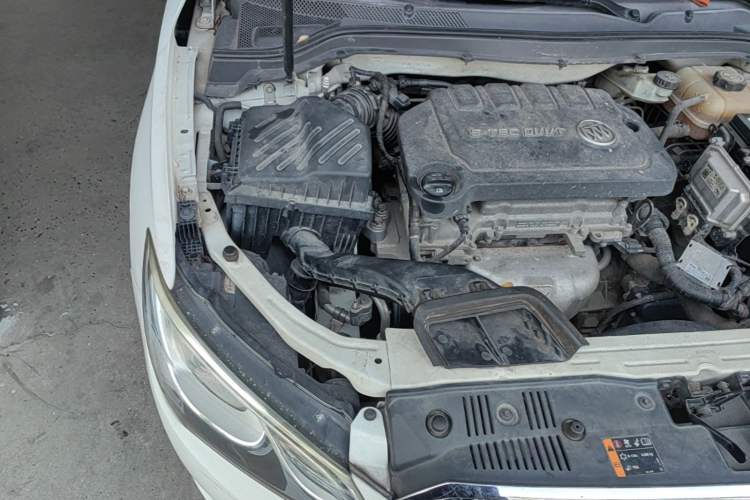 Used Buick GT 2016 15N Automatic Entry-Level Trim Engine Bay Right