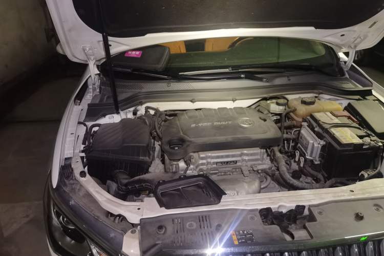 Used Buick GT 2016 15N Automatic Entry-Level Trim Engine Bay Right