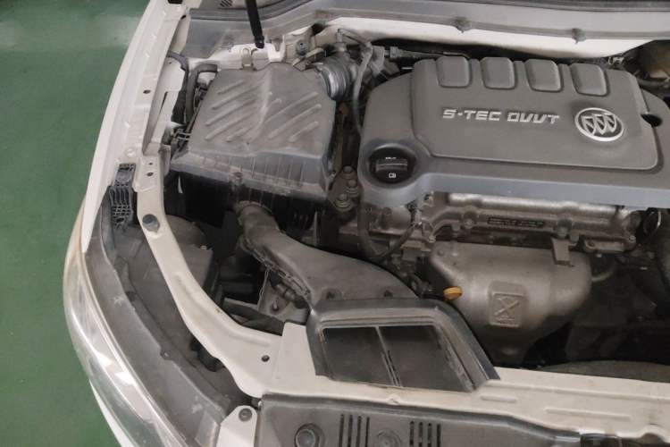 Used Buick GT 2016 15N Automatic Elite Edition Engine Bay Right