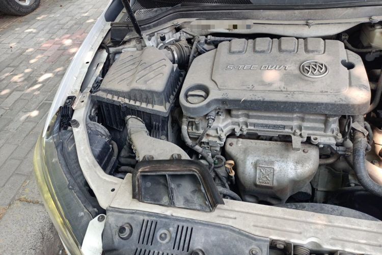 Used Buick GT 2016 15N Automatic Luxury Edition Engine Bay Right