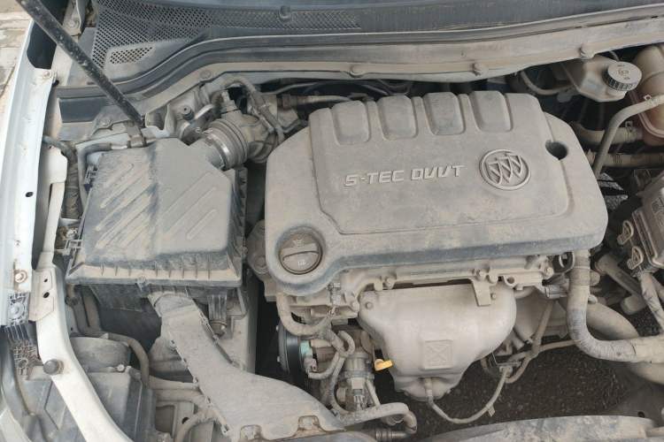 Used Buick GT 2016 15N Manual Entry-Level Trim Engine Bay Right