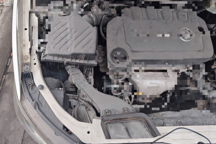 Used Buick GT 2016 15N Automatic Elite Edition Engine Bay Right
