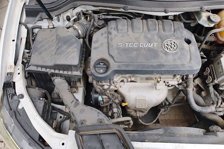 Used Buick GT 2016 15N Manual Entry-Level Trim Engine Bay Right