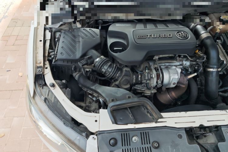 Used Buick GT 2016 18T Dual-Clutch Luxury Model Engine Bay Right