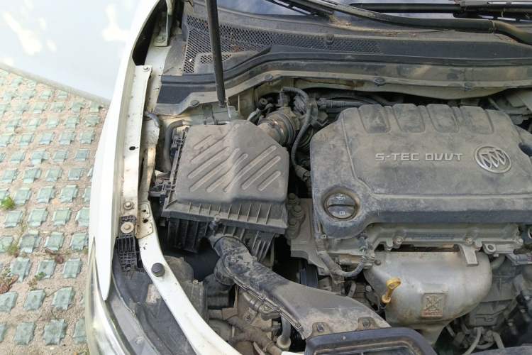 Used Buick GT 2016 15N Automatic Entry-Level Trim Engine Bay Right